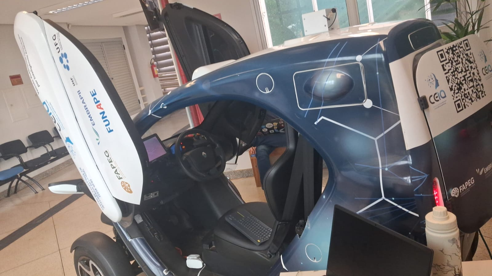 Twizy in the lab